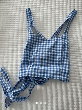 SHEIN Blue Gingham Crop Top